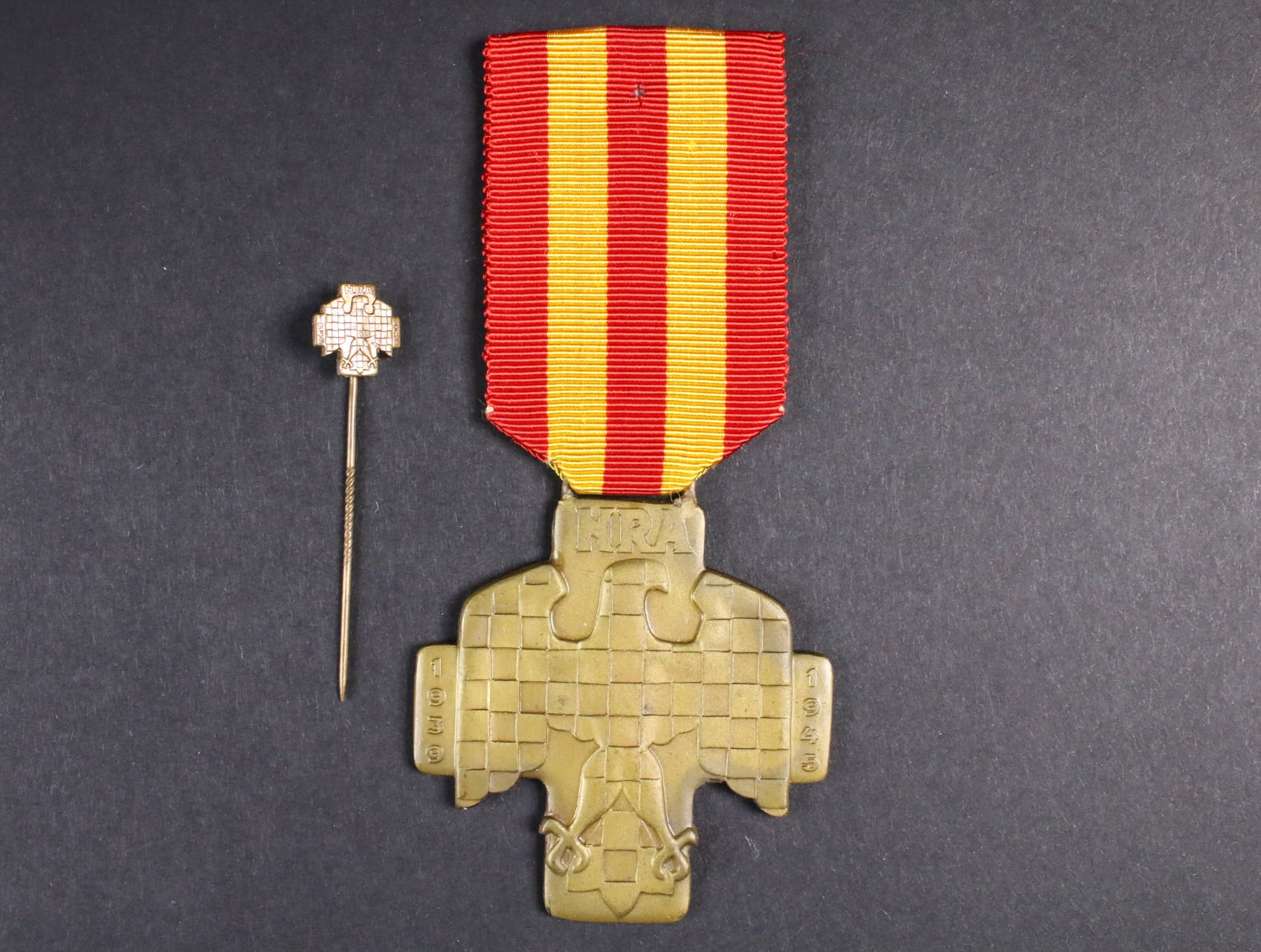 Pamětní medaile Národní revoluční armády Brno + miniatura