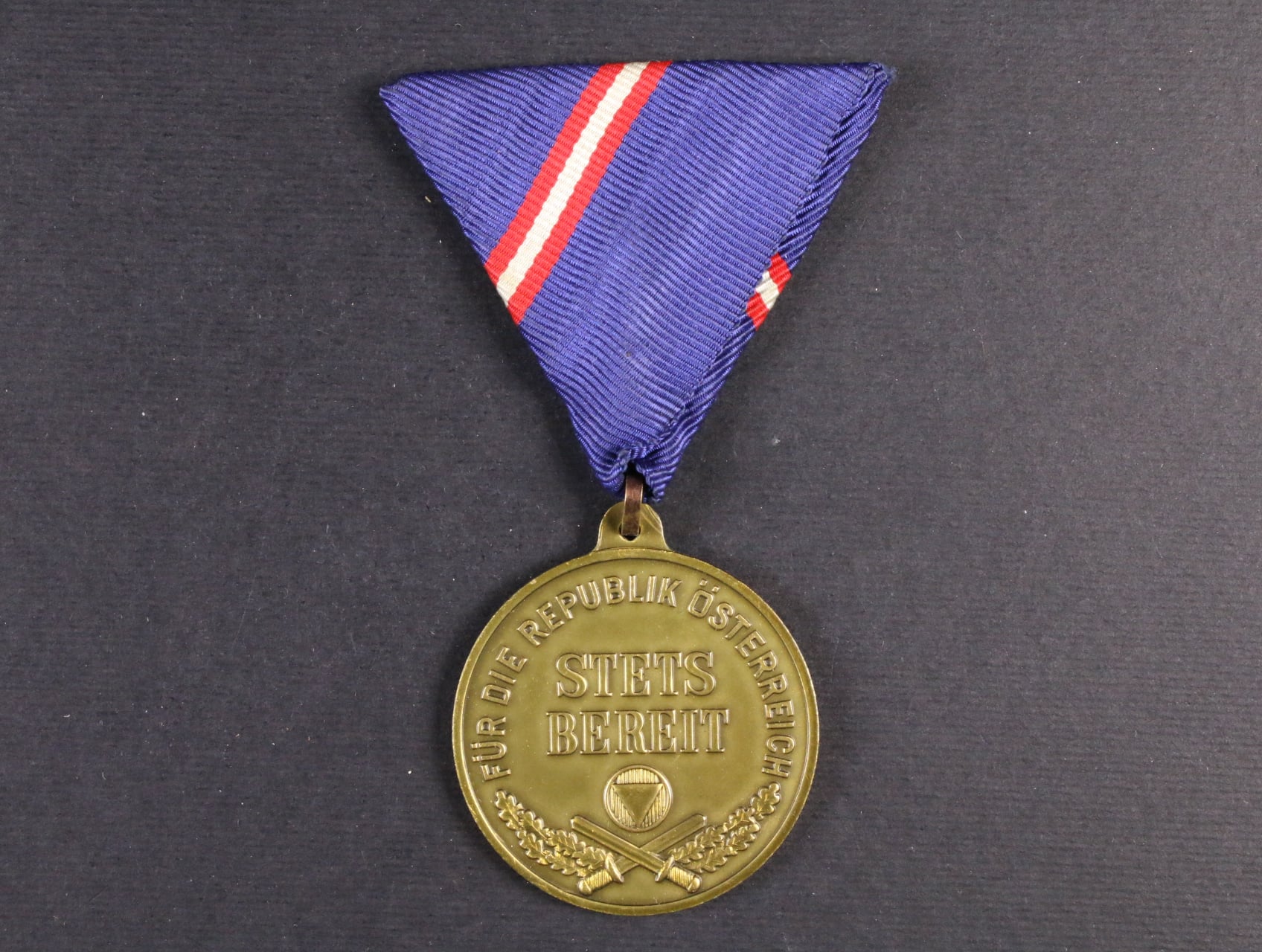 Medaile stále připraven