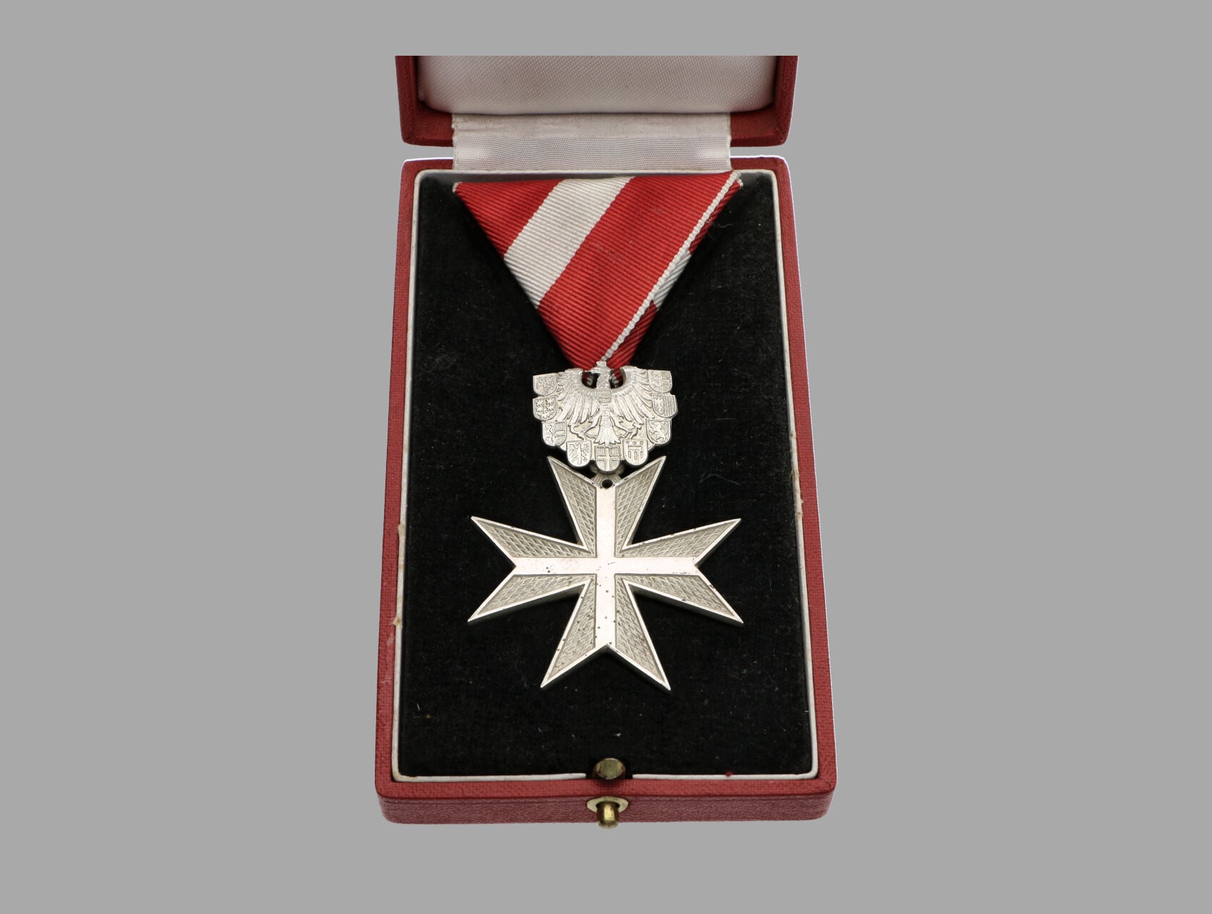 Stříbrný záslužný kříž Republiky Rakousko + originální etue