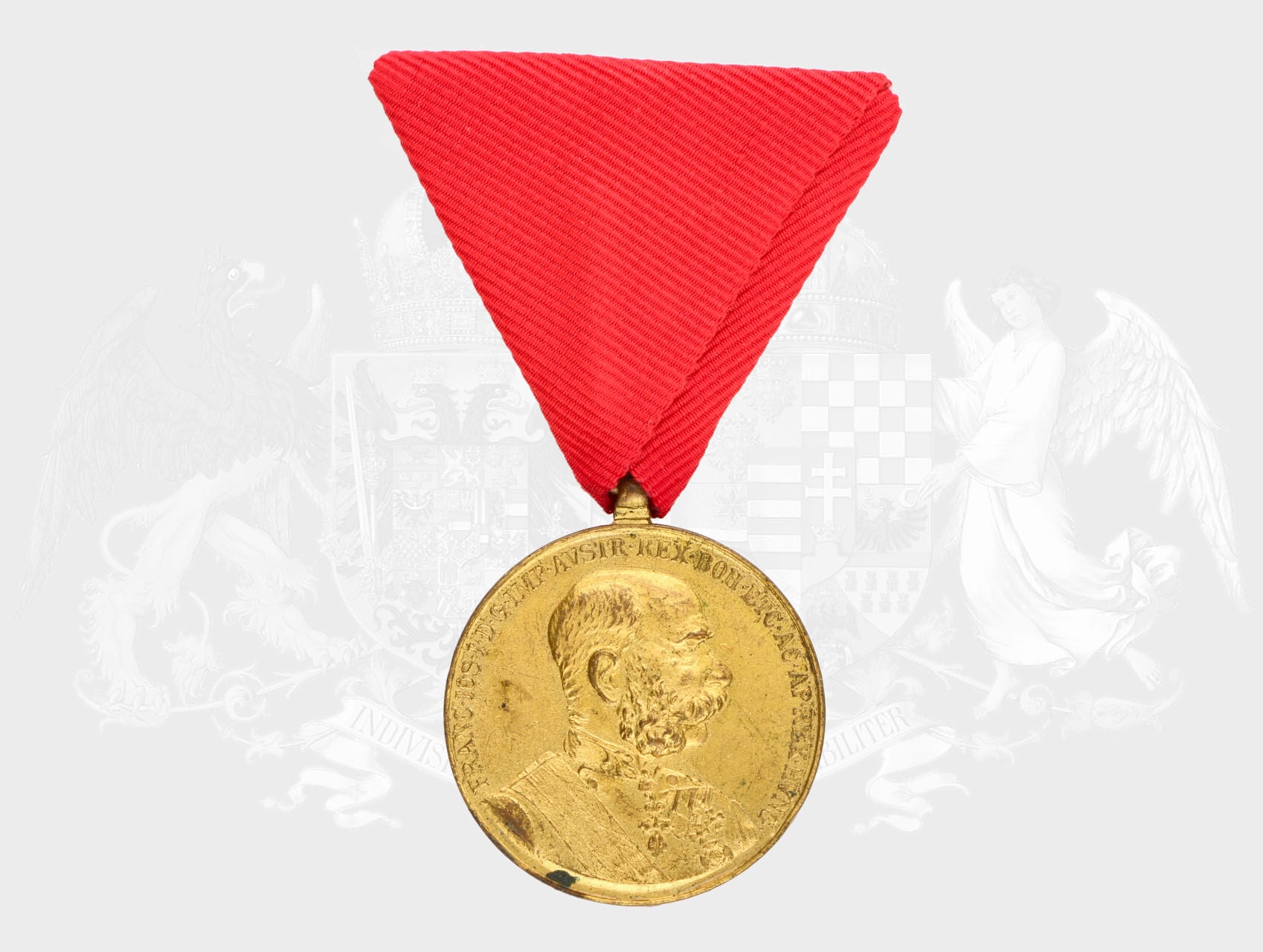 Vojenská jubilejní pam. medaile z r.1898, zlacený bronz, nová stuha