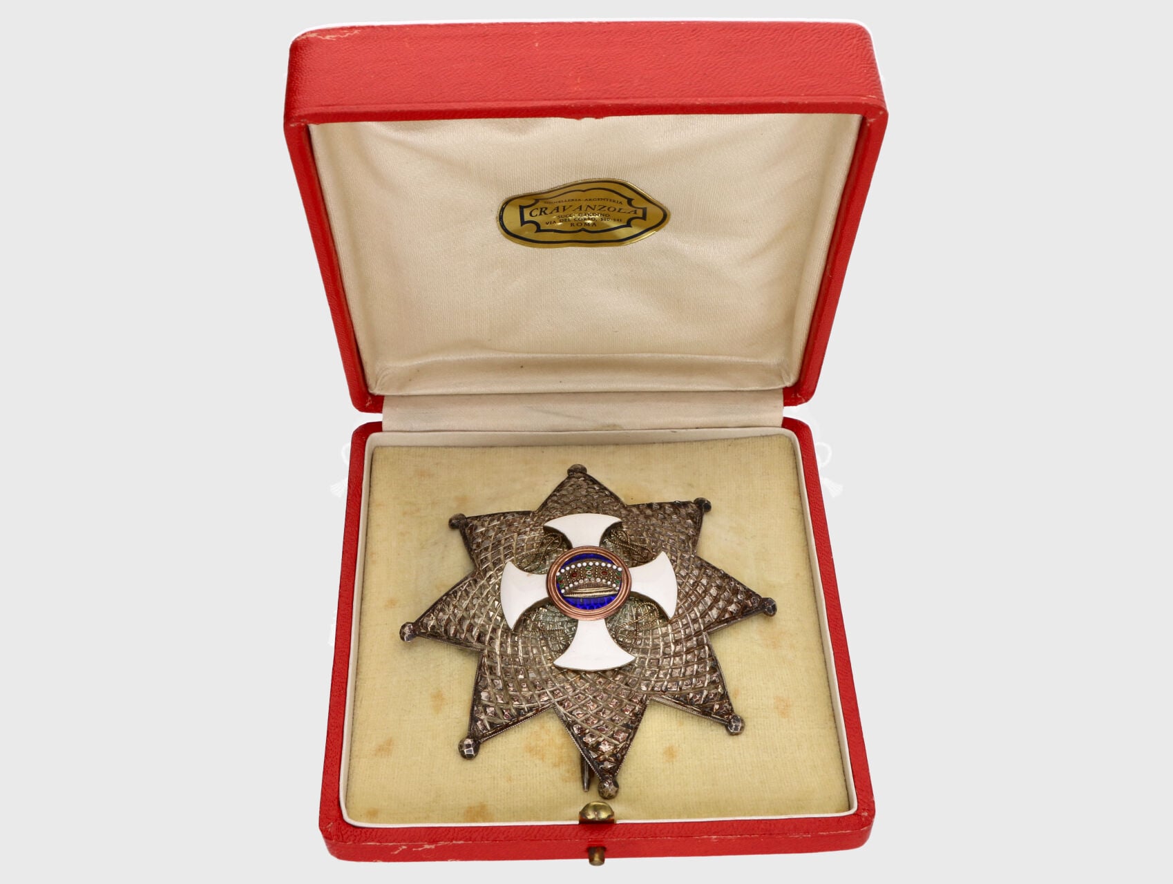 Řád italské koruny, hvězda velkodůstojníka (2. třída), zlato, stříbro, smalty, na reversu hvězdy značka výrobce, D.CRAVANZOLA ROMA, originální etue