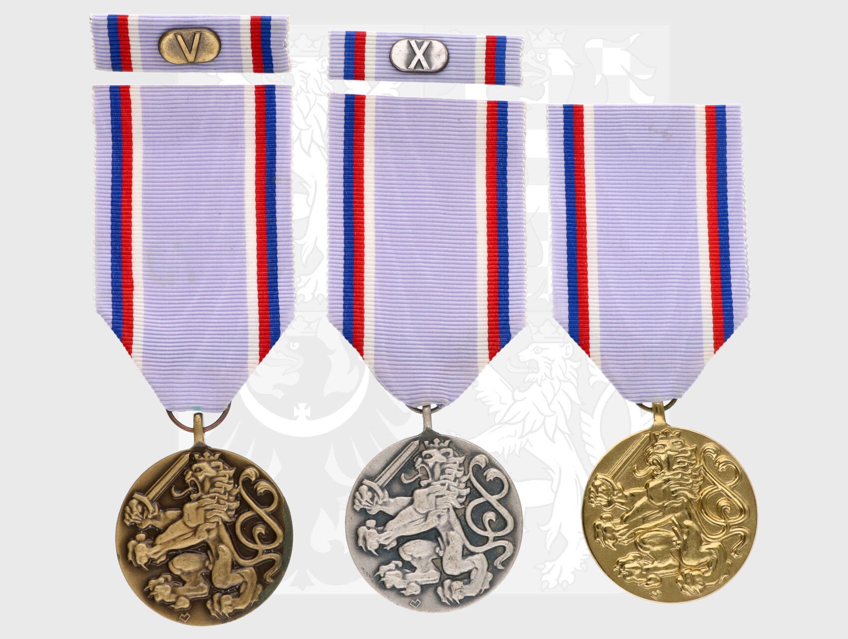 Medaile armády České Republiky za 15, 10 a 5 let služby