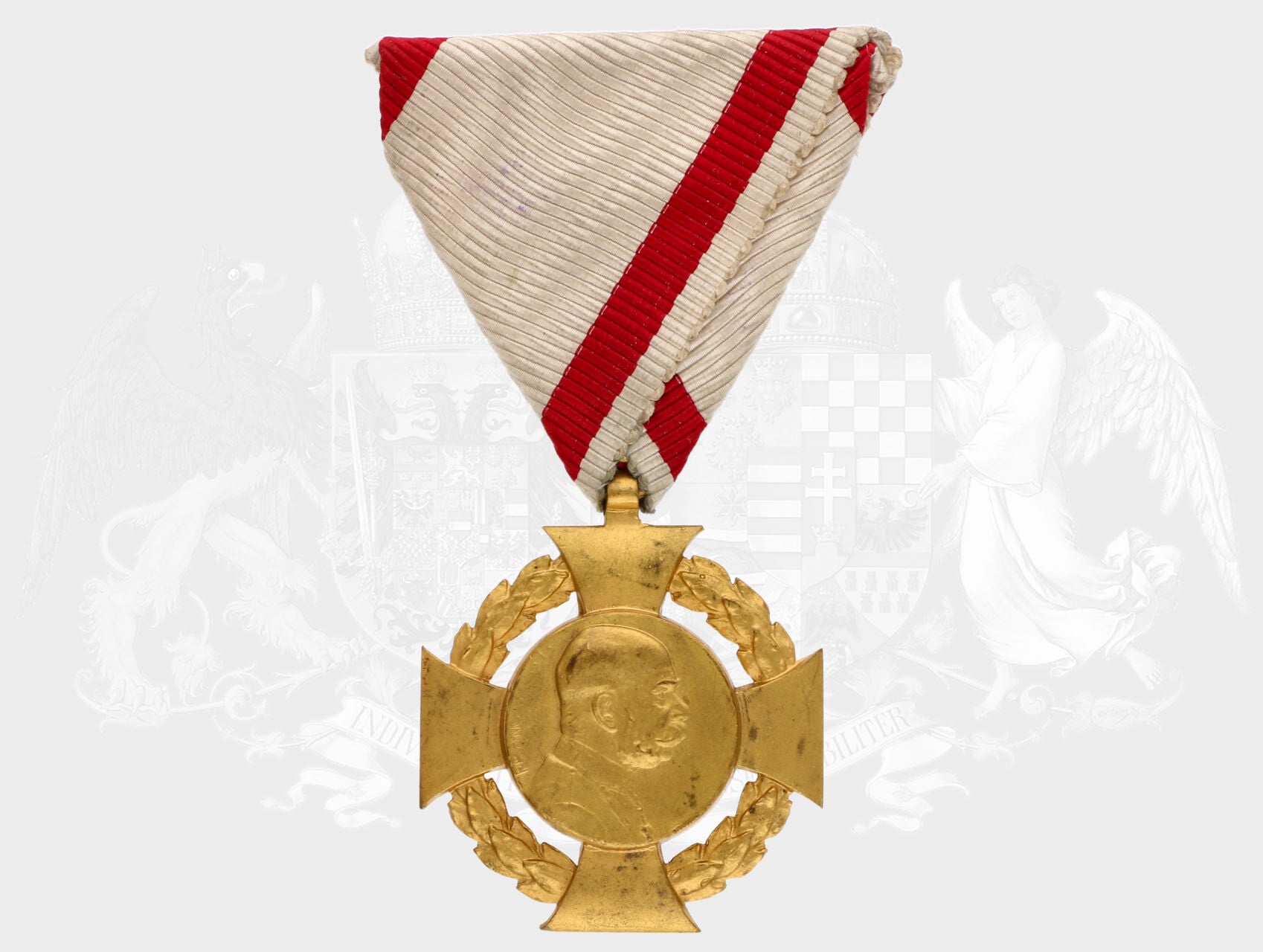 Jubilejní kříž 1908 na původní vojenské stuze