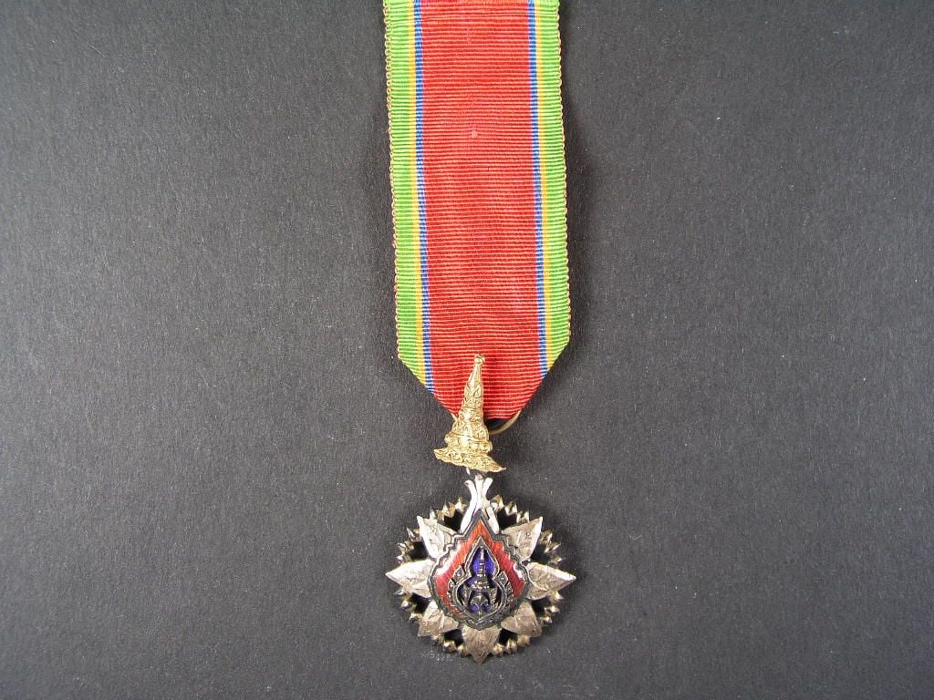 Řád koruny
