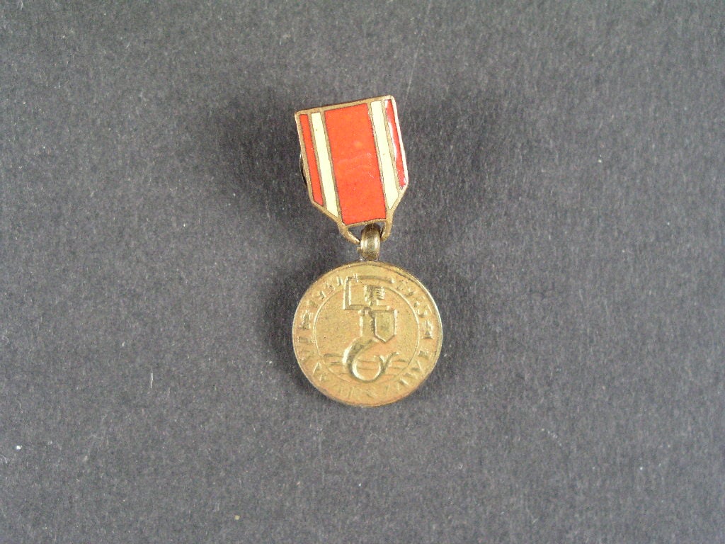 Miniatura medaile Za Varšavu 1939-1945