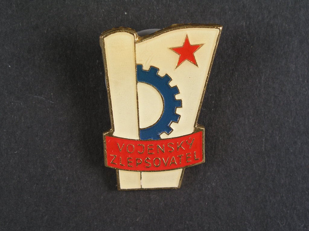 Odznak vojenský zlepšovatel, větší typ