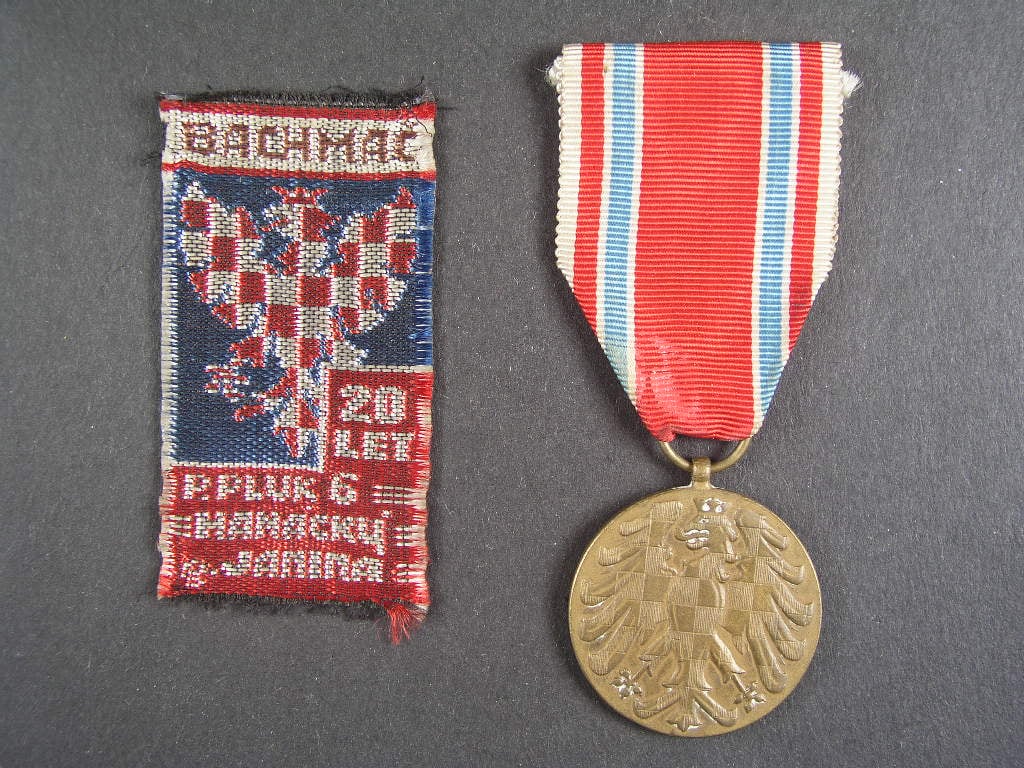 Pamětní medaile 6. střeleckého pluku Hanáckého + nášivka