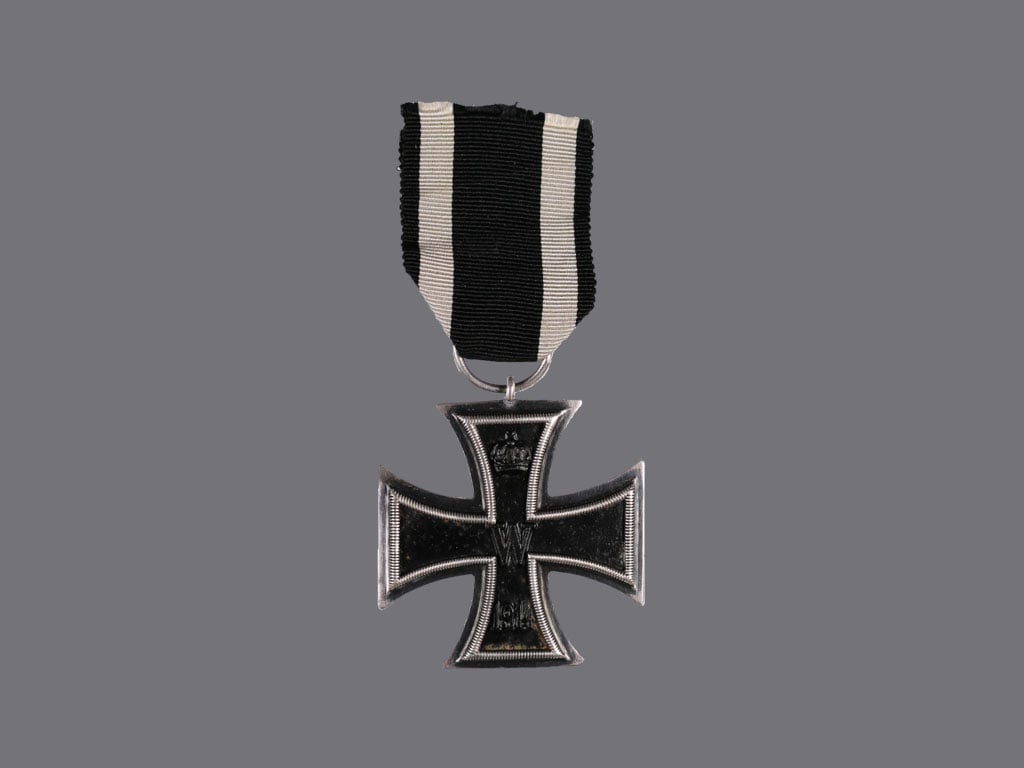 Železný kříž II.tř., na kroužku značka KO