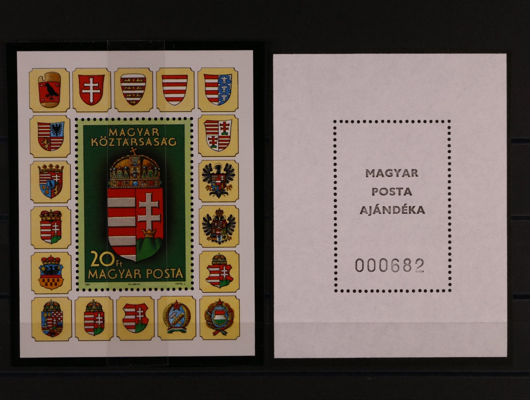 Bl. Mi. 211 A I se zn. Mi. č. 4100 A s přítiskem MAGYAR POSTA AJÁNDÉKA s číslem 000682, bloky byly součástí dárkového alba maďarské pošty, 100 EUR (náklad jen 3100 sk)
