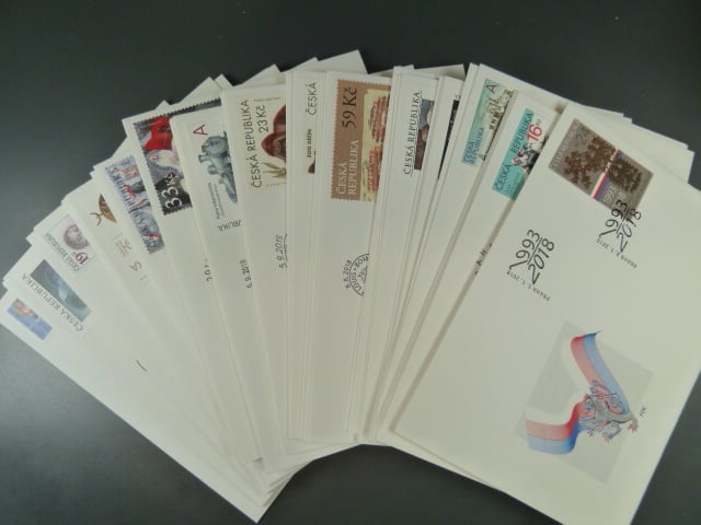 kompletní ročník obálek FDC 2018, kat. číslo 957 - 1015, celkem 42 ks, kat. cena 1777.- Kč