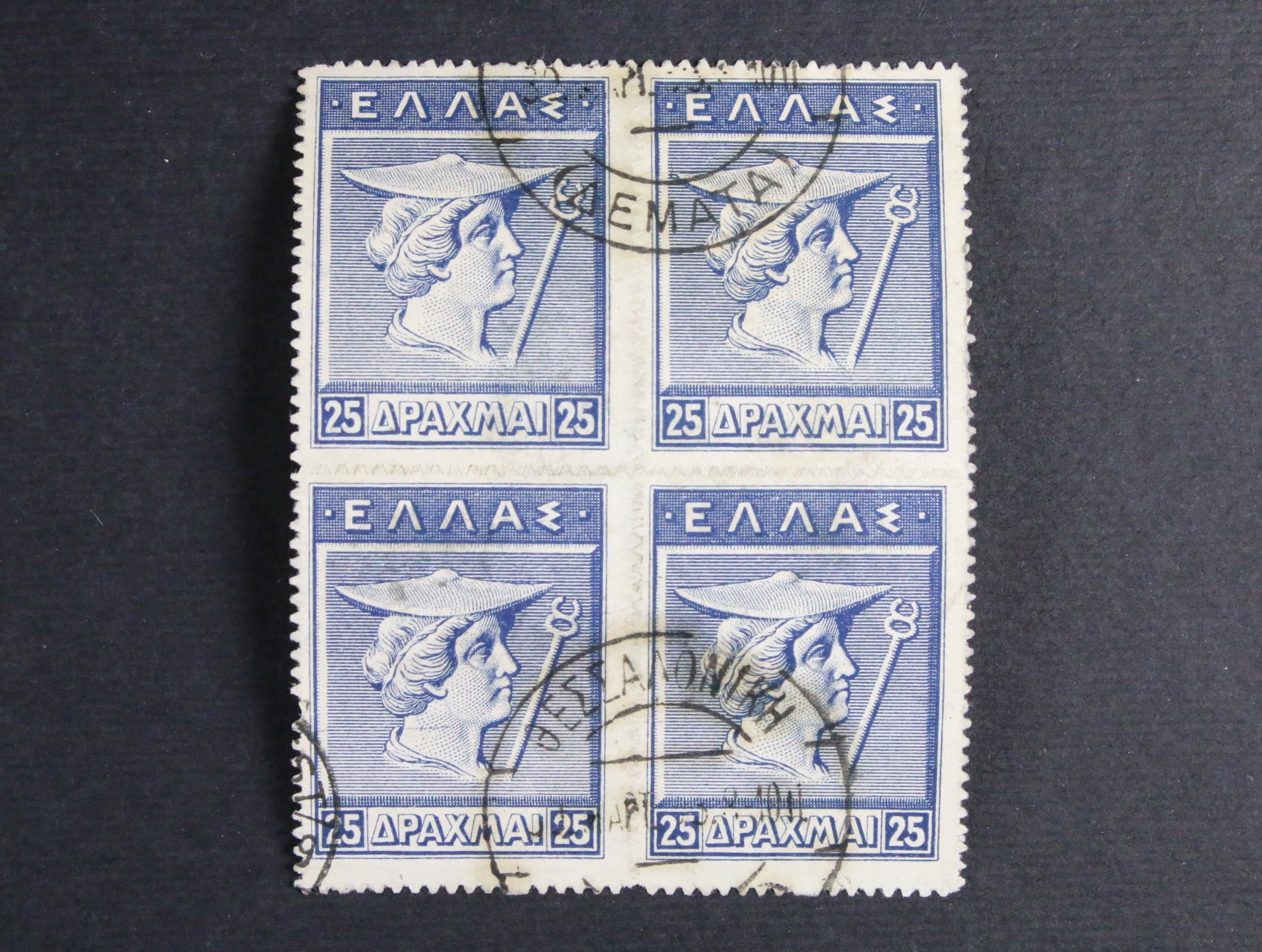 zn. Mi. č. 173 ve čtyřbloku, cca 300 €