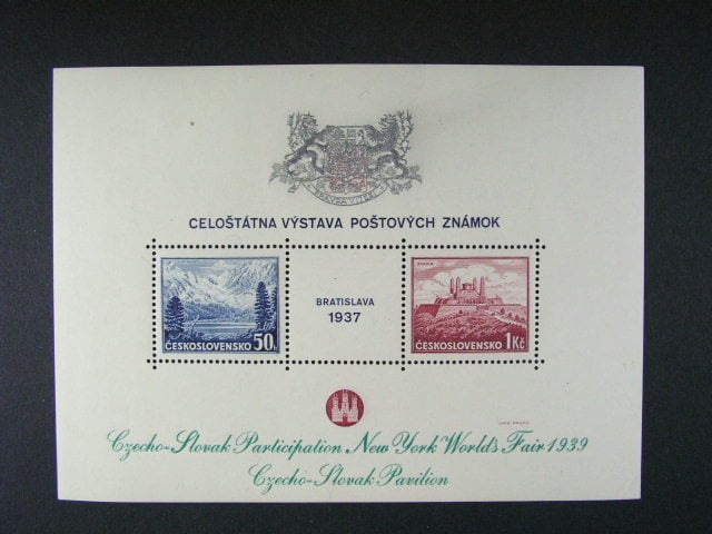 A č. 329/30 s přítiskem v barvě stříbrně-zelené výstava NEW YORK 1939