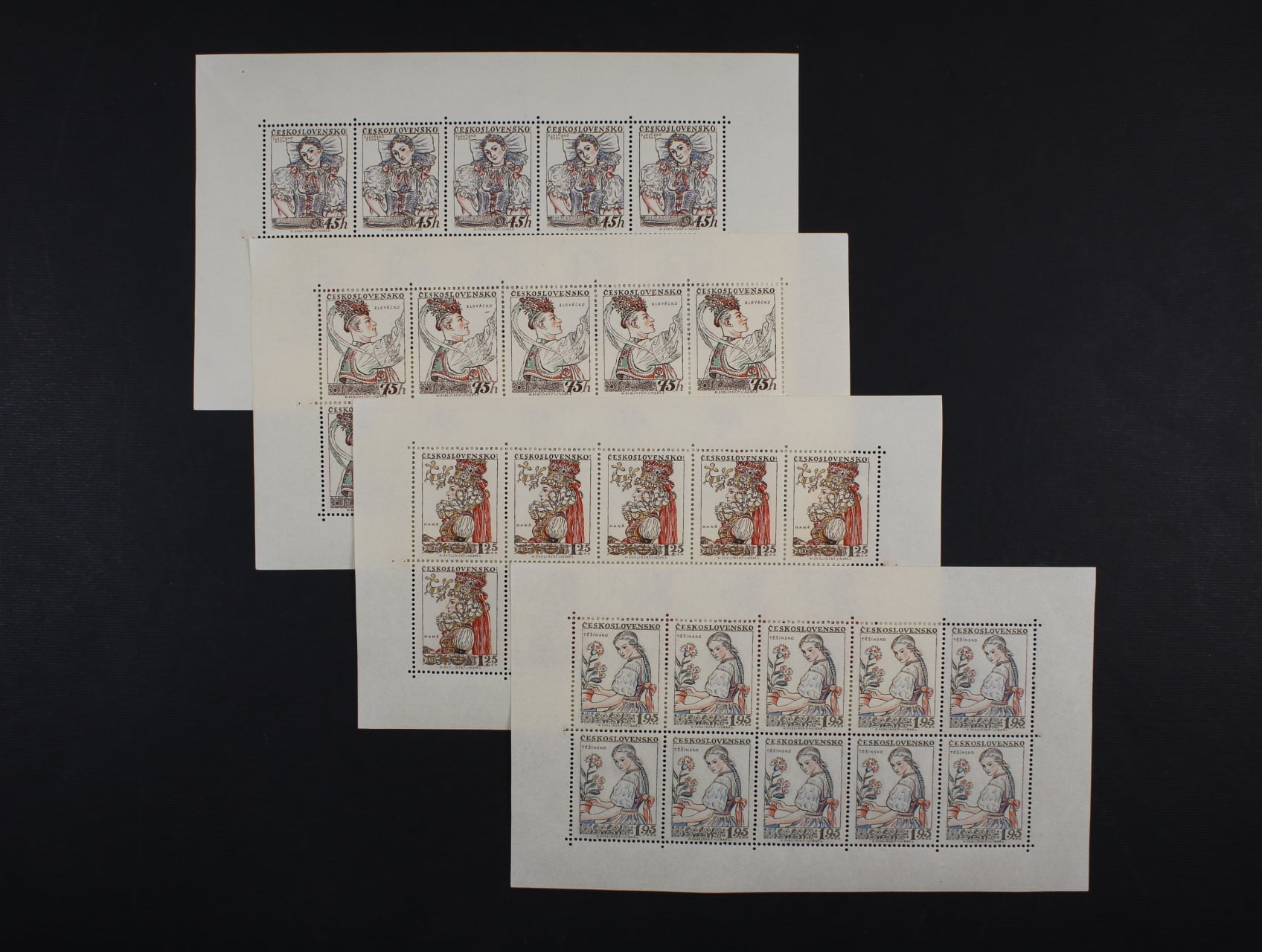 zn. č. PL968 - 971 Kroje III. TD A,C,B,A