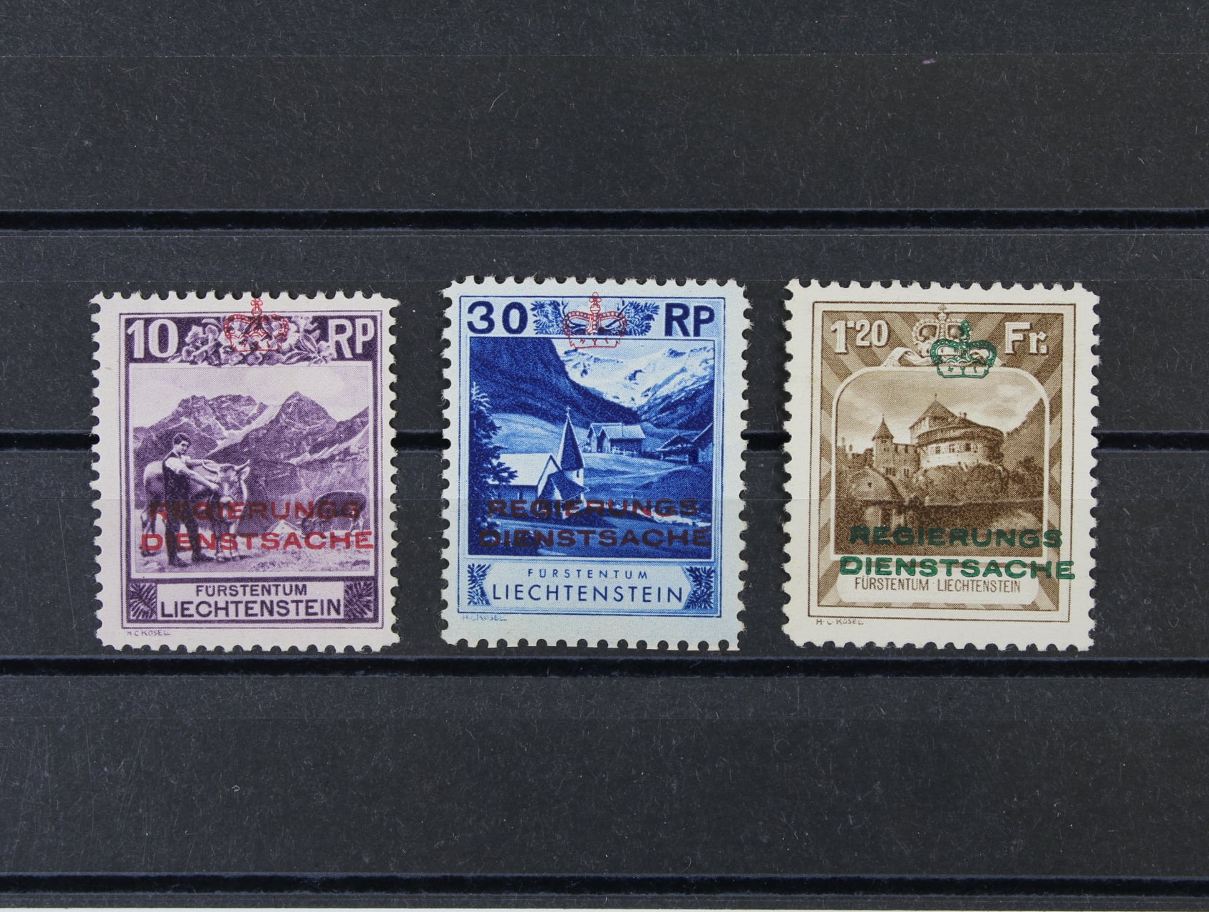 služební zn. Mi. č. 2 A, 4 A, 8 A, 500 EUR (s nálepkou)