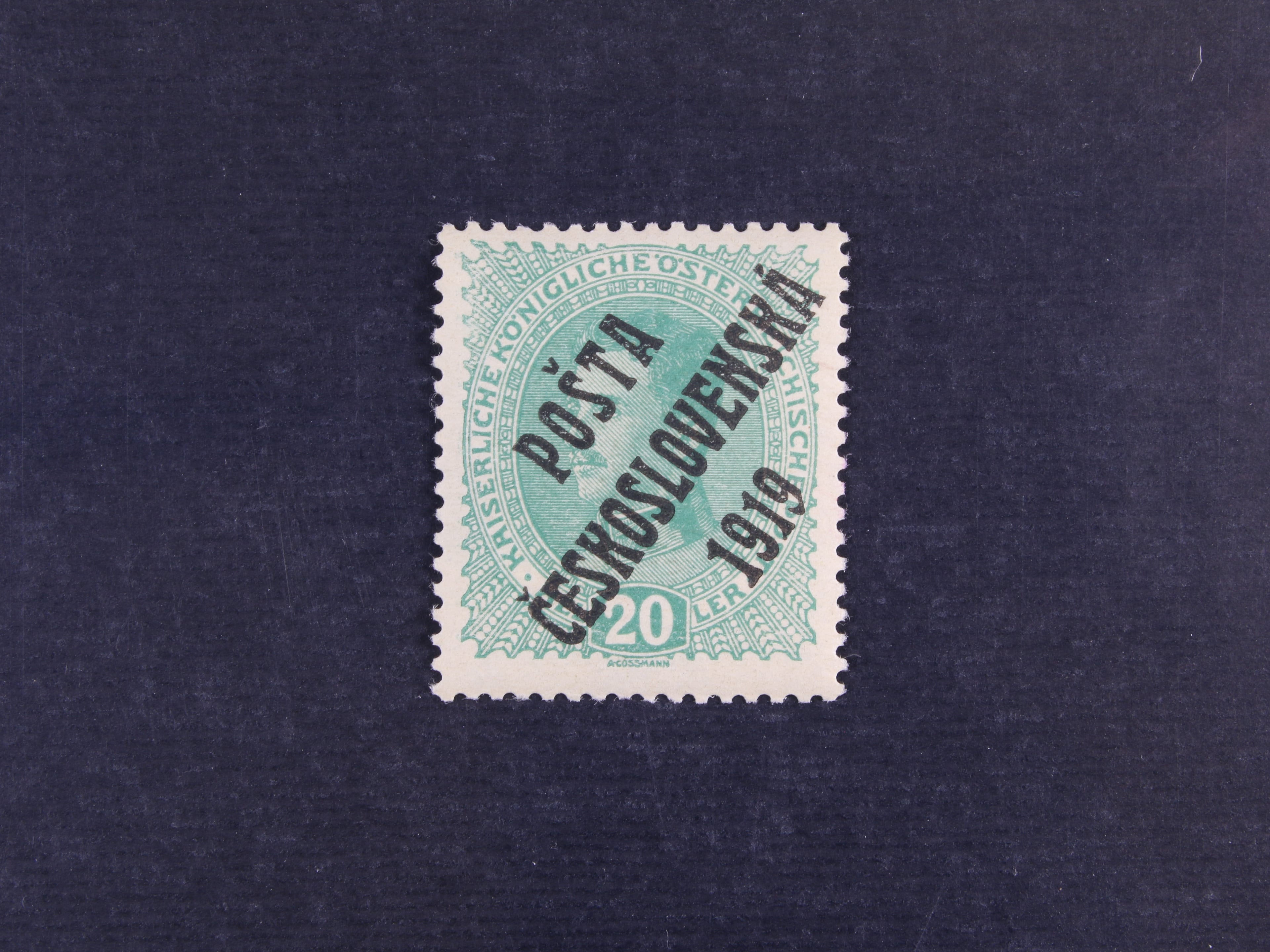 zn. č. 39a) sv. zelená, II.typ, zk. Vrba, otisk prstu na lepu
