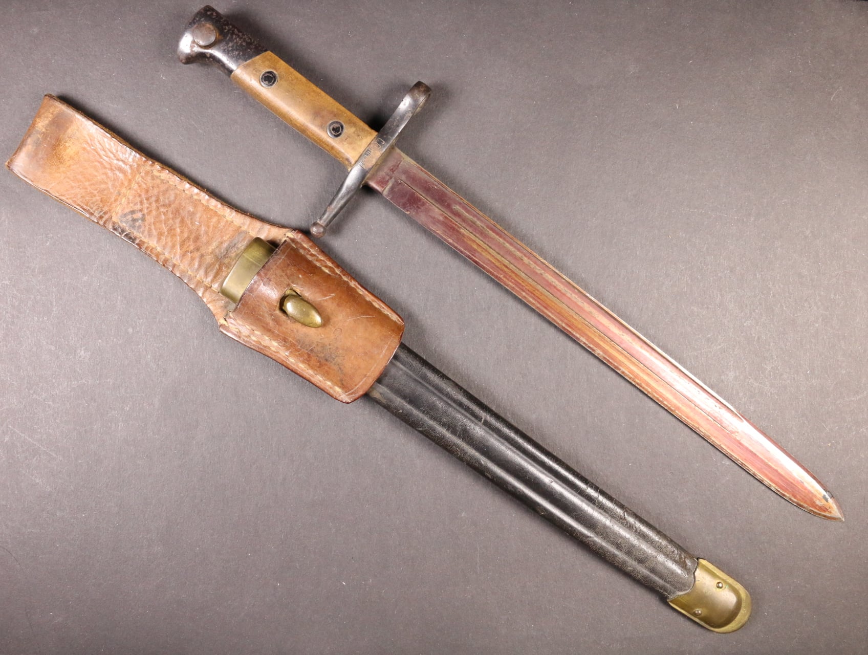 Italský bodák na pušku Mannlicher-Carcano vzor 1891