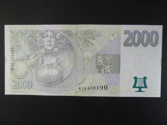 2000 Kč 2007 série K 12