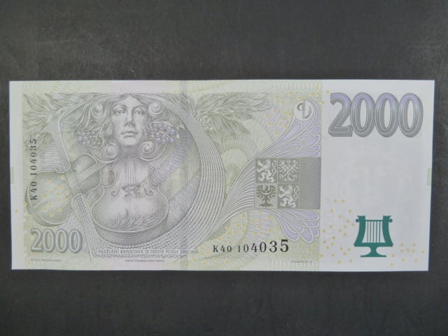 2000 Kč 2007 série K 40