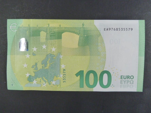 100 Euro 2019 s.EA, Slovensko podpis Lagarde, E015