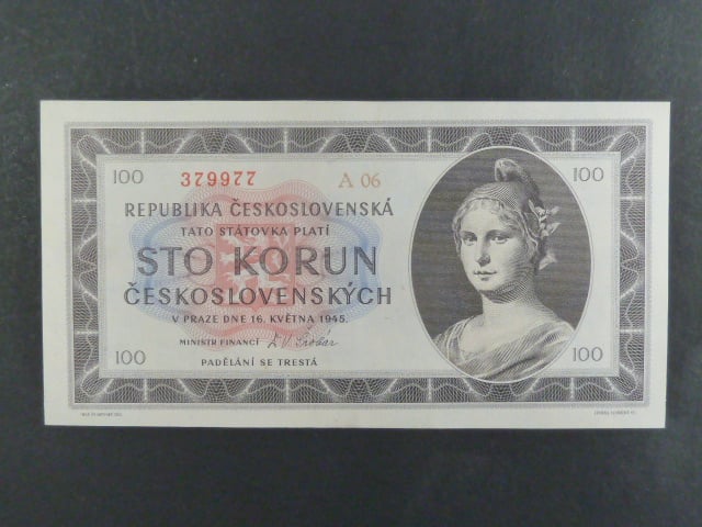 100 Kčs 1945 série A 06