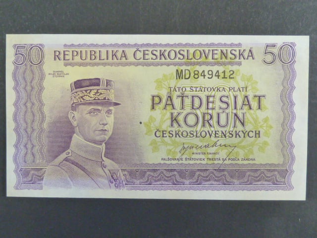 50 Kčs 1945 série MD, perf. "3md" svisle nad sebou