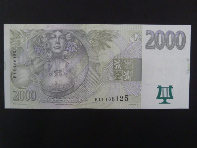 2000 Kč 1999 série B 11