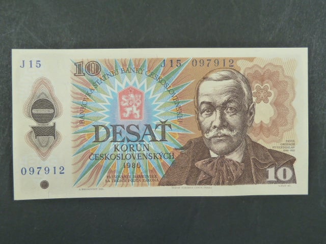 10 Kčs 1986 s. J 15