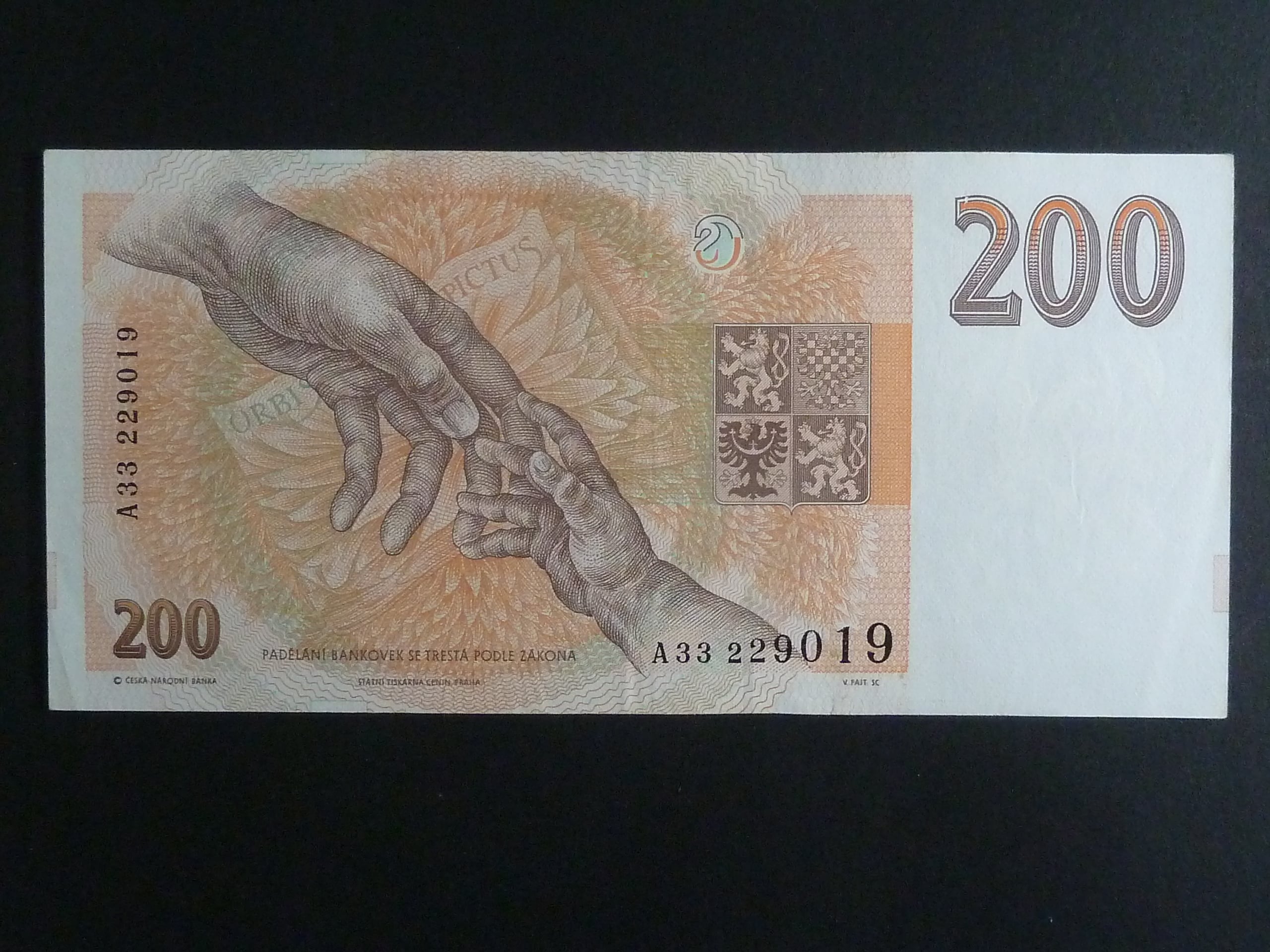 200 Kč 1993 s. A 33 proužek Kčs