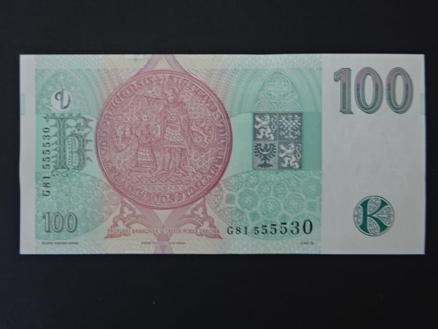 100 Kč 1997 série G 81