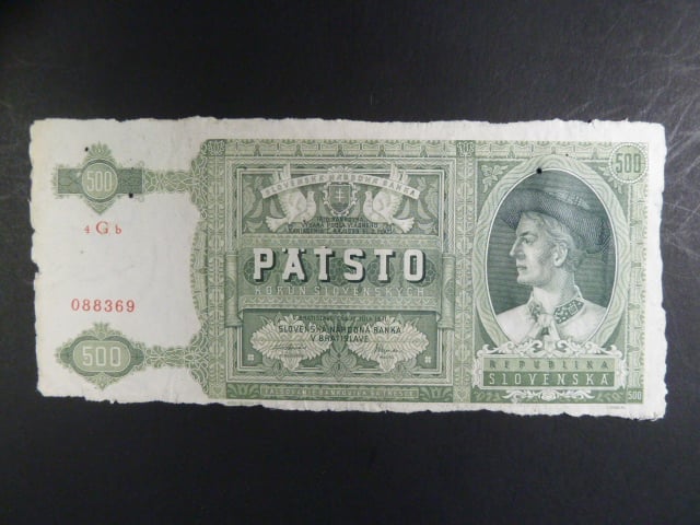500 Ks 1941 série 4Gb poválečný výlov z Haštalského jezera