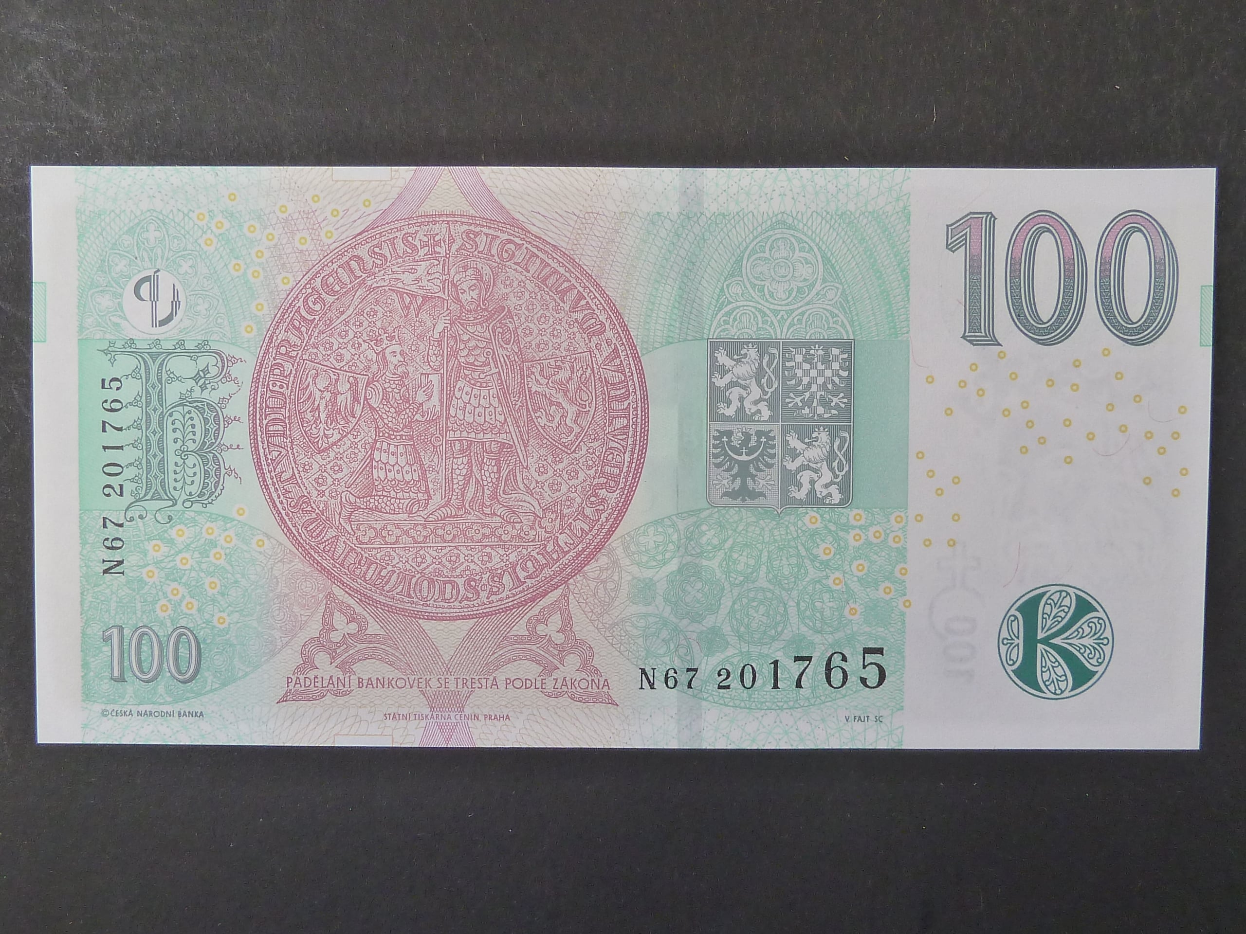 100 Kč 2018 série N 67