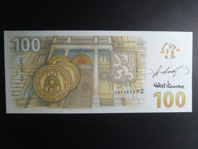 Pamětní tisk z nevydaného oceněného návrhu 100 Kč 2019 série C01 od Karla Zemana k 100.výročí budování české měny, motiv s Rašínem, s vlastnoručním podpisem "Martin Srb" a "Karel Zeman"