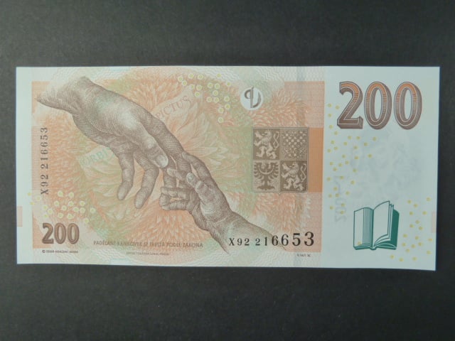 200 Kč 2018 série X 92