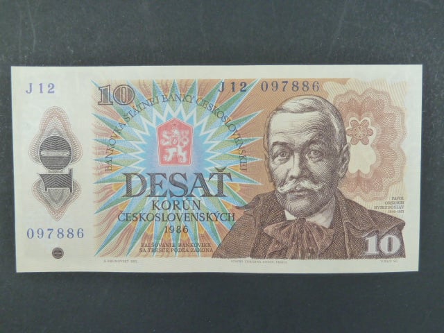 10 Kčs 1986 série J 12
