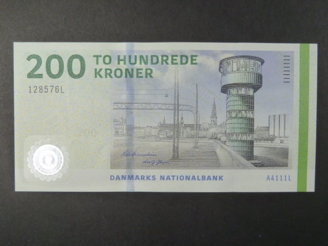 200 Kroner 2011, podpis "Lars Gerrild Sorensen"/"Nils Bernstein", BNB. B937b