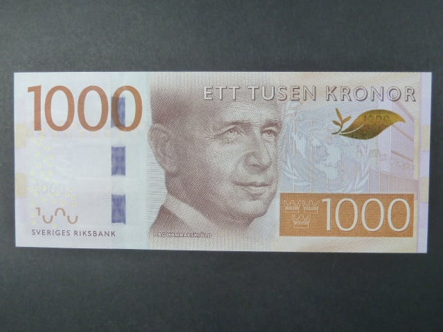 1000 Kronor 2015, Pi. 73