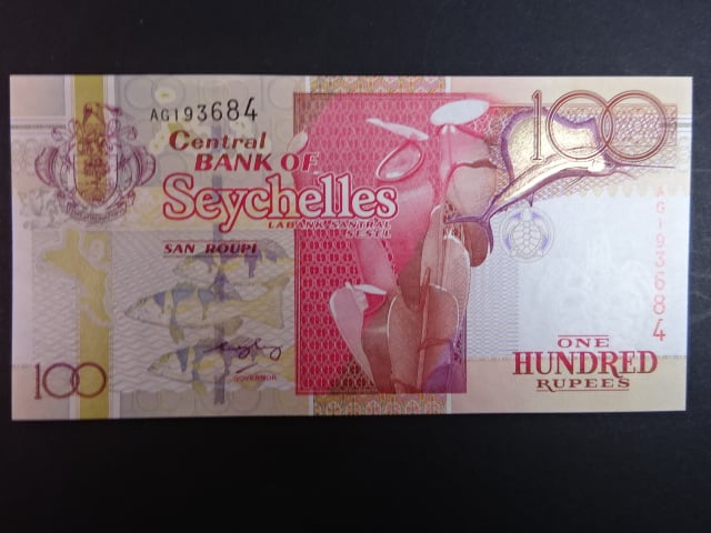 SEYCHELY, 100 Rupees 2000, BNB. B414c