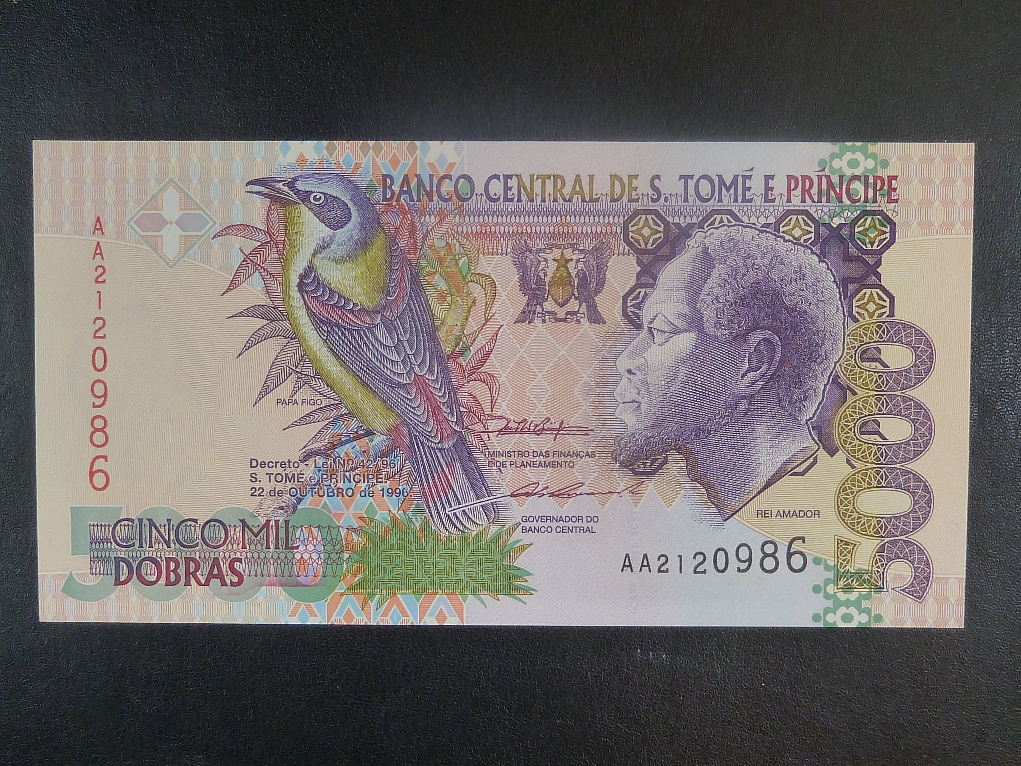 SVATÝ TOMÁŠ, 5000 Dobras 1996, 2 bezpečnostní proužky, BNB. B303b