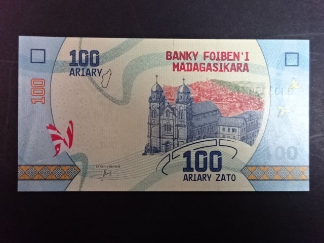 MADAGASKAR, 100 Ariary 2017, BNB. B332a