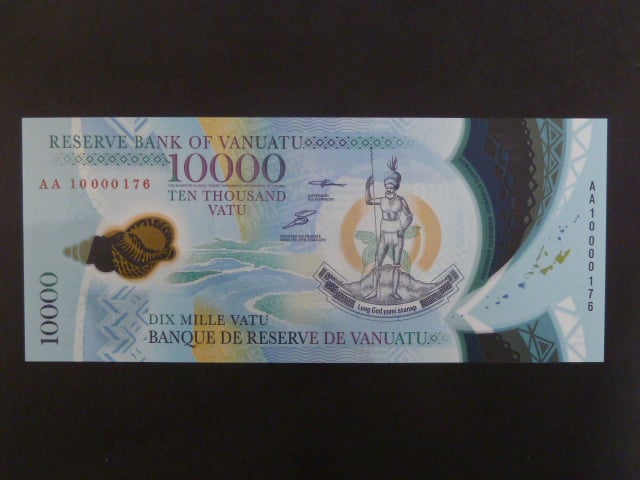 VANUATU, 10000 Vatu 2010 série AA, BNB. B213a, Pi. 16