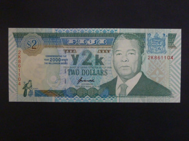 FIDŽI, 2 Dollars 2000, BNB. 514a, Pi. 102