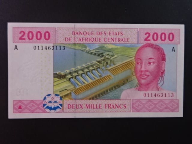 STŘEDOAFRICKÉ STÁTY-GABON, 2000 Francs 2002 A, BNB. B108Aa