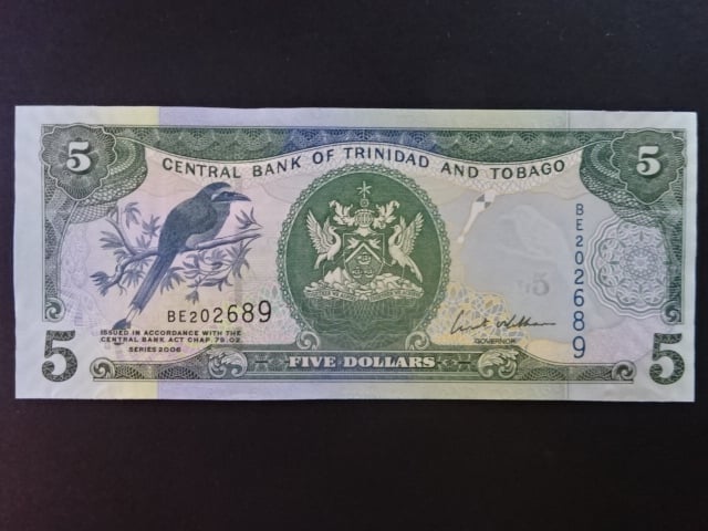 TRINIDAD A TOBAGO, 5 Dollars 2006, BNB. B222a, Pi. 47a