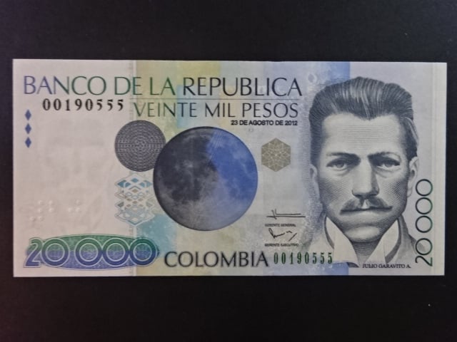KOLUMBIE, 20000 Pesos 2012, BNB. B991z, Pi. 454