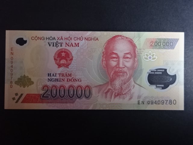 VIETNAM, 200000 Dong 2009, BNB. B347c, Pi. 123