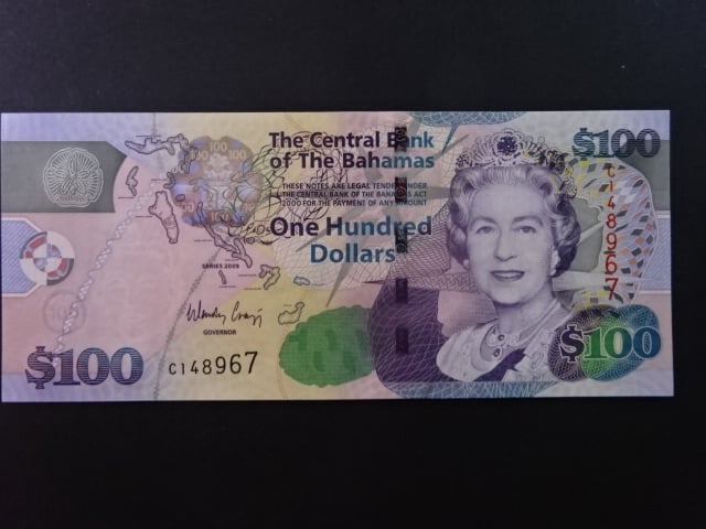 BAHAMY, 100 Dollars 2009, BNB. B343a, Pi. 76