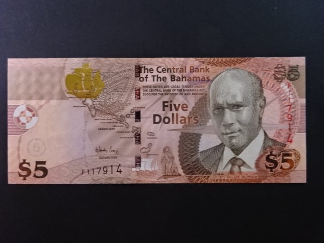 BAHAMY, 5 Dollars 2007, BNB. B345a, Pi. 72A