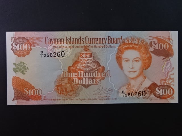 KAJMANSKÉ OSTROVY, 100 Dollars 1996, BNB. B120a, Pi. 20