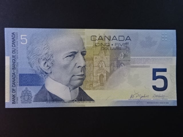 KANADA, 5 Dollars 2002/2004, BNB. B364c, Pi. 101