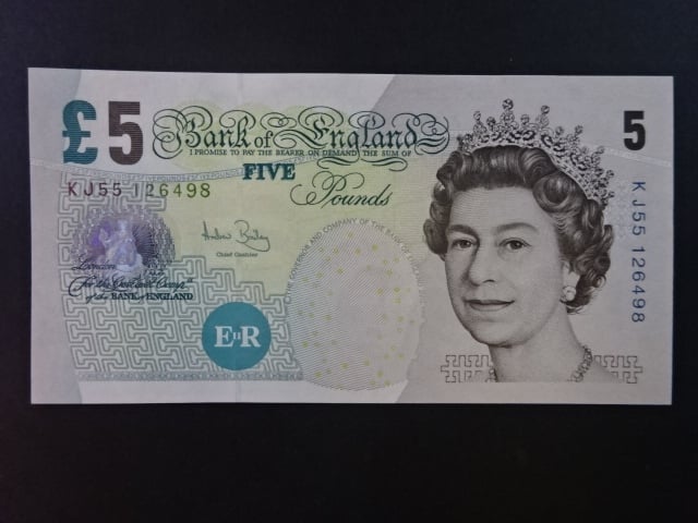 5 Pounds 2004, BNB. 198c, Pi. 391